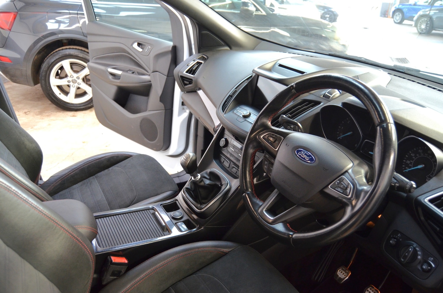 Used Ford Kuga 2017 for sale - 77961755: Photo 29