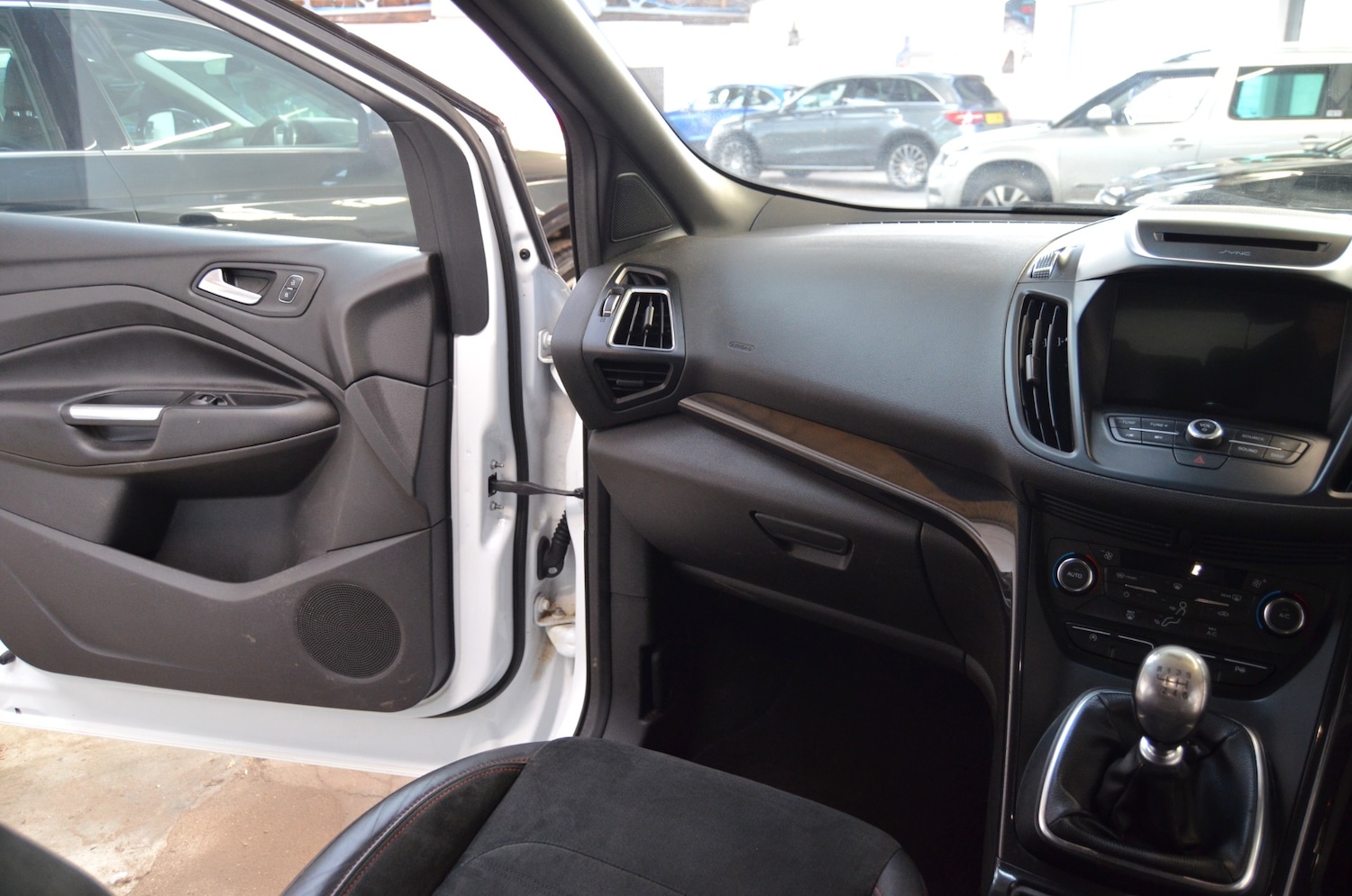 Used Ford Kuga 2017 for sale - 77961755: Photo 32