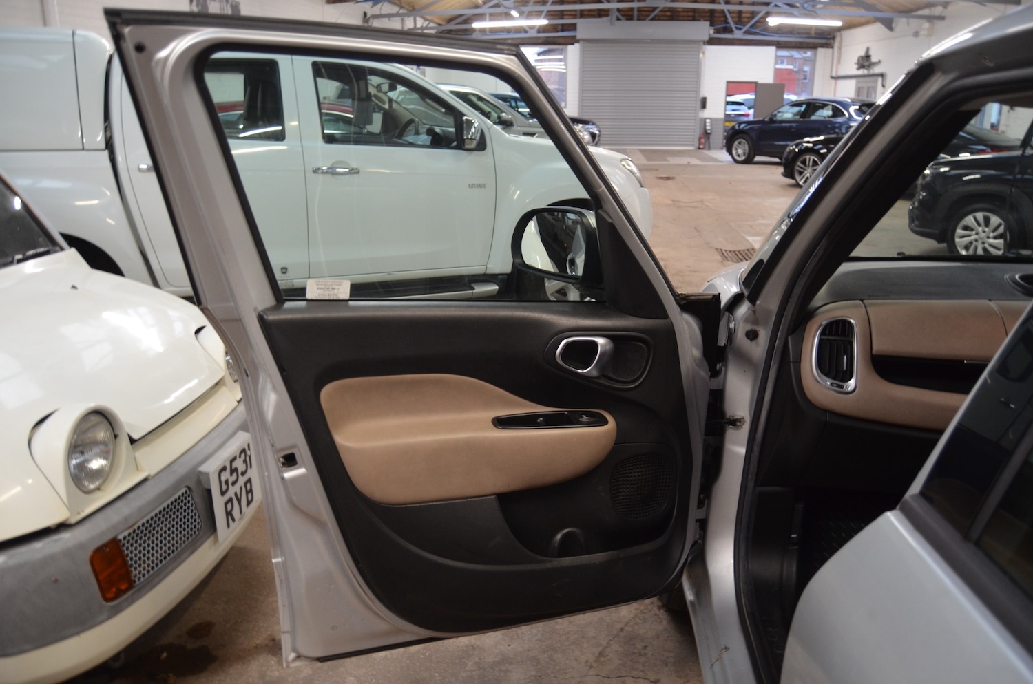 Used Fiat 500L 2013 for sale - 76968380: Photo 16