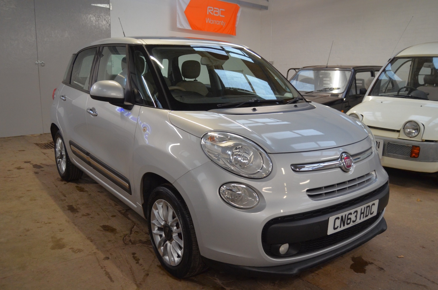 Used Fiat 500L 2013 for sale - 76968380: Photo 3