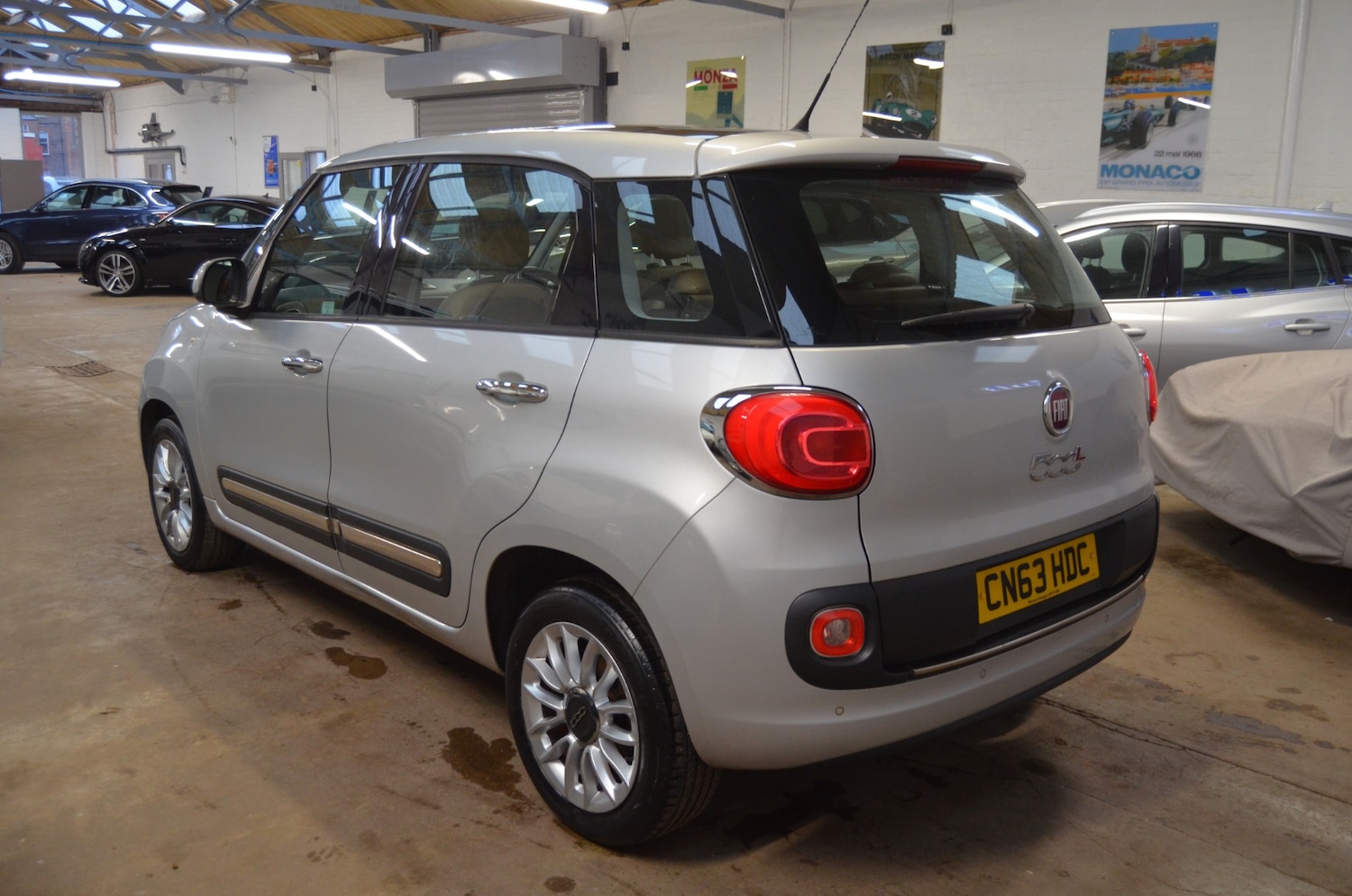 Used Fiat 500L 2013 for sale - 76968380: Photo 4