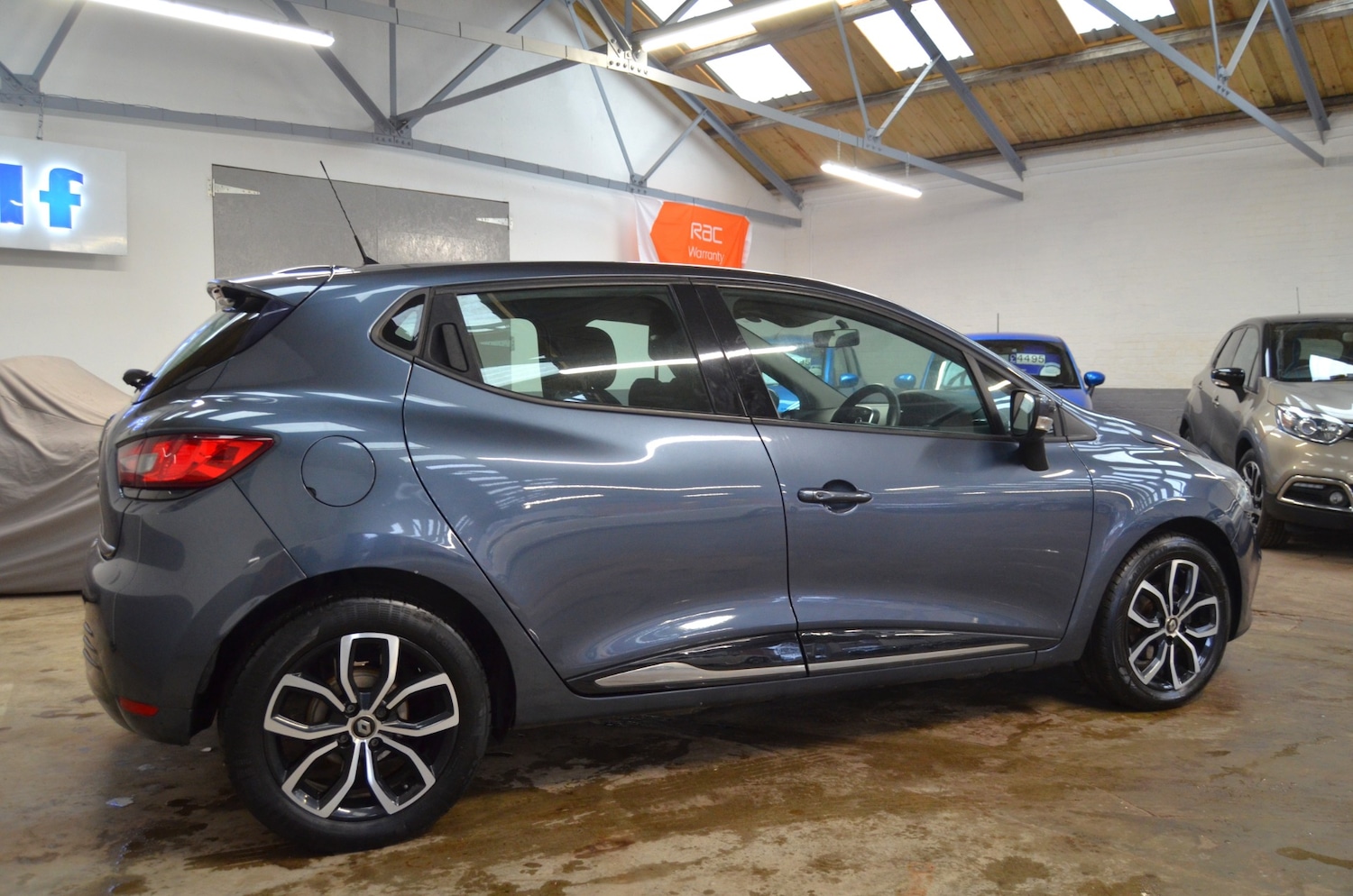 Used Renault Clio 2025 for sale - 77207515: Photo 5