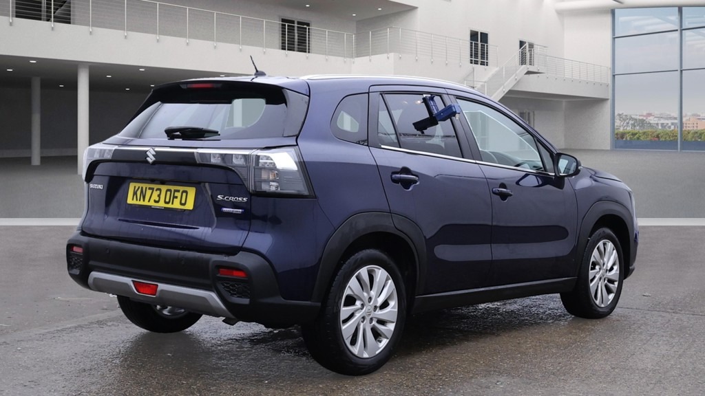 Used Suzuki SX4 S-Cross 2023 for sale - 76598806: Photo 4