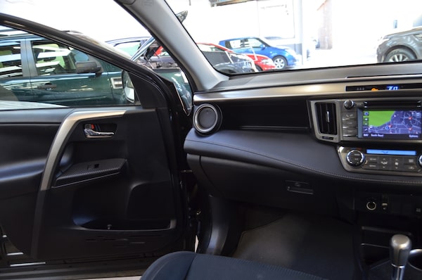 Used Toyota RAV4 2013 for sale - 74102112: Photo 21