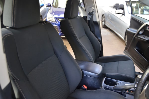 Used Toyota RAV4 2013 for sale - 74102112: Photo 23