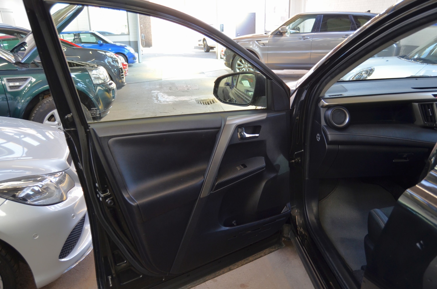 Vehicle 25