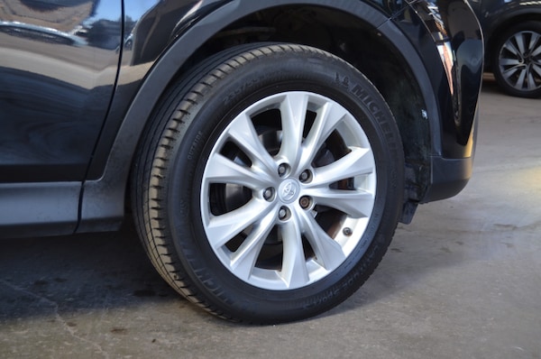 Used Toyota RAV4 2013 for sale - 74102112: Photo 8