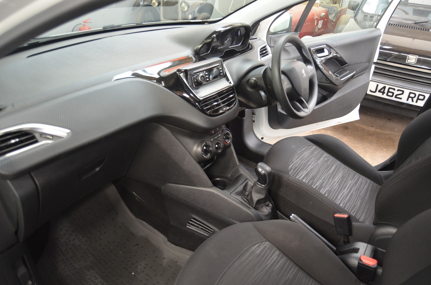 Used Peugeot 208 2019 for sale - 76402657: Photo 13