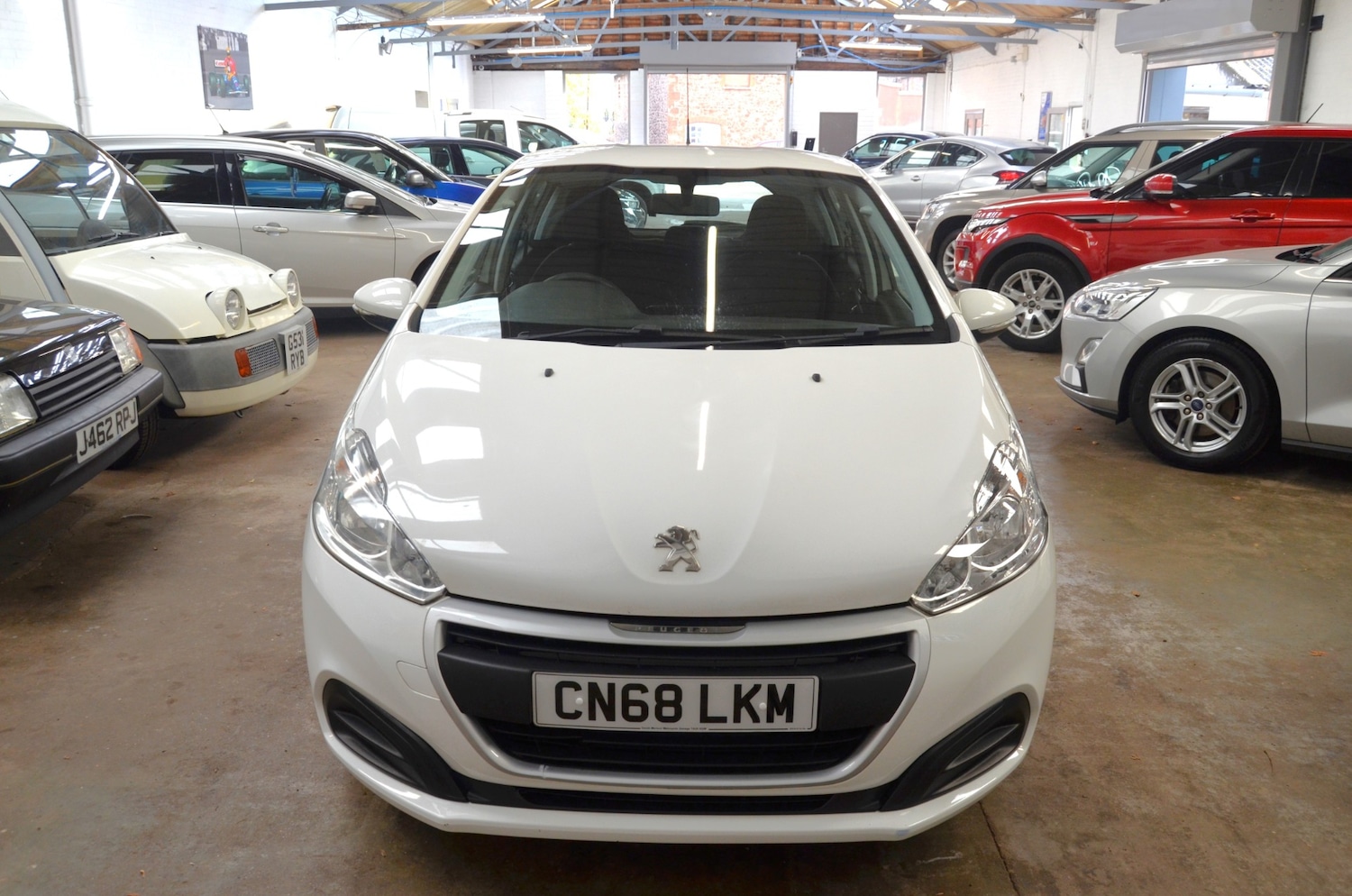 Used Peugeot 208 2019 for sale - 76402657: Photo 2