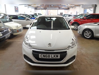 Used Peugeot 208 2019 for sale - 76402657: Photo