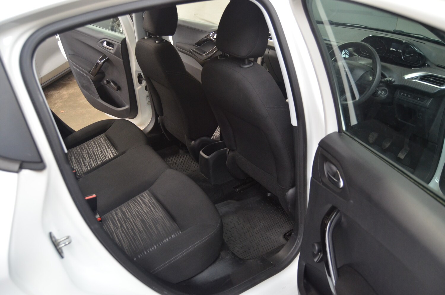 Used Peugeot 208 2019 for sale - 76402657: Photo 9