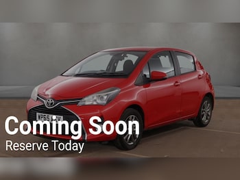 Used Toyota Yaris 2015 for sale - 79417254: Photo