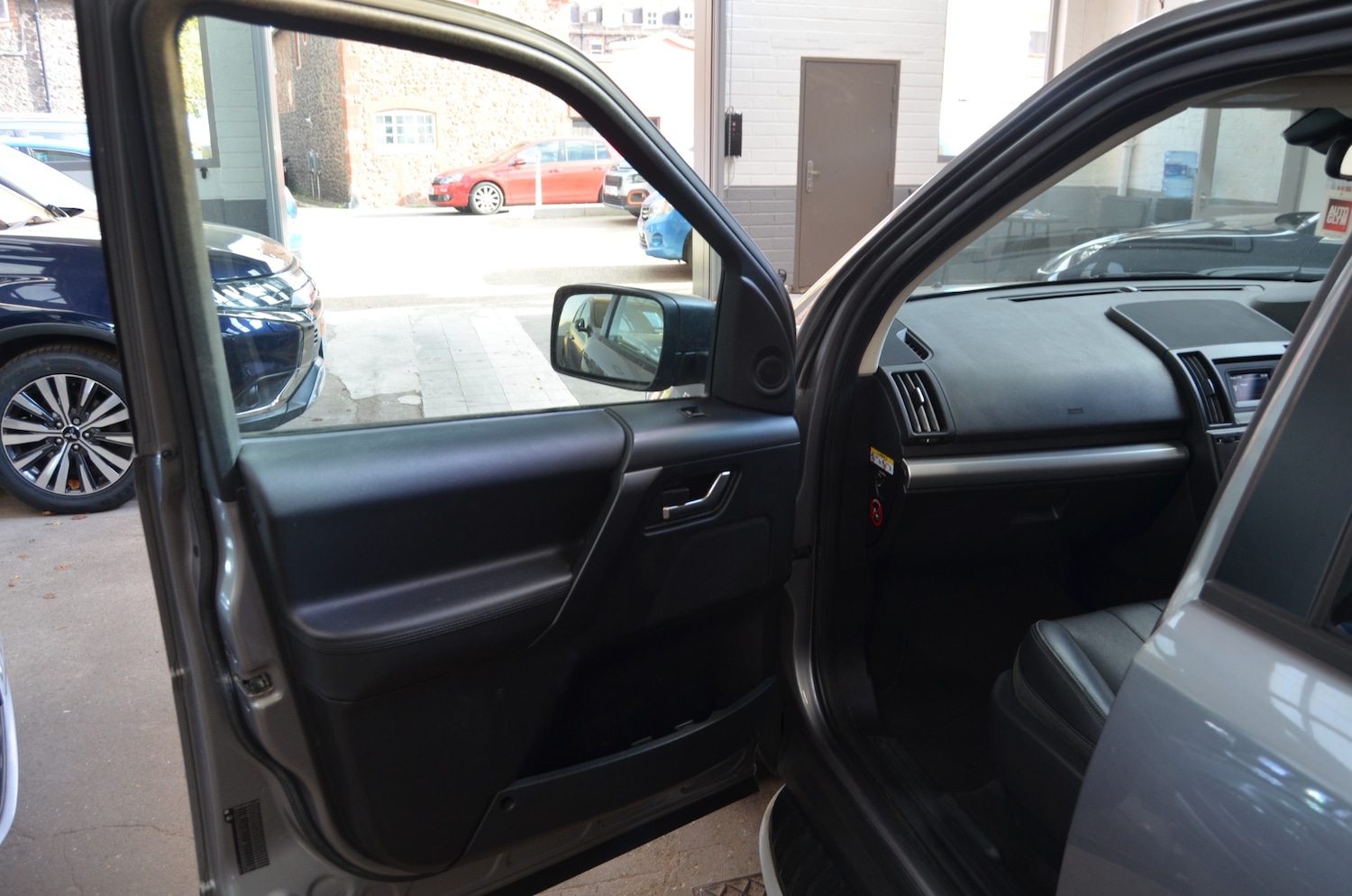 Used Land Rover Freelander 2013 for sale - 76391676: Photo 16