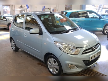 Used Hyundai i10 2013 for sale - 79193965: Photo