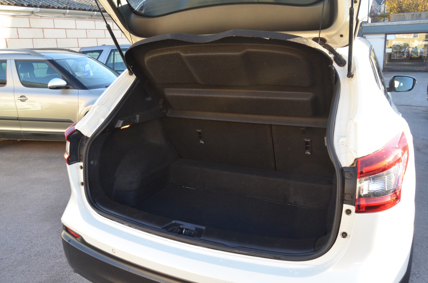 Used Nissan Qashqai 2020 for sale - 76638719: Photo 11