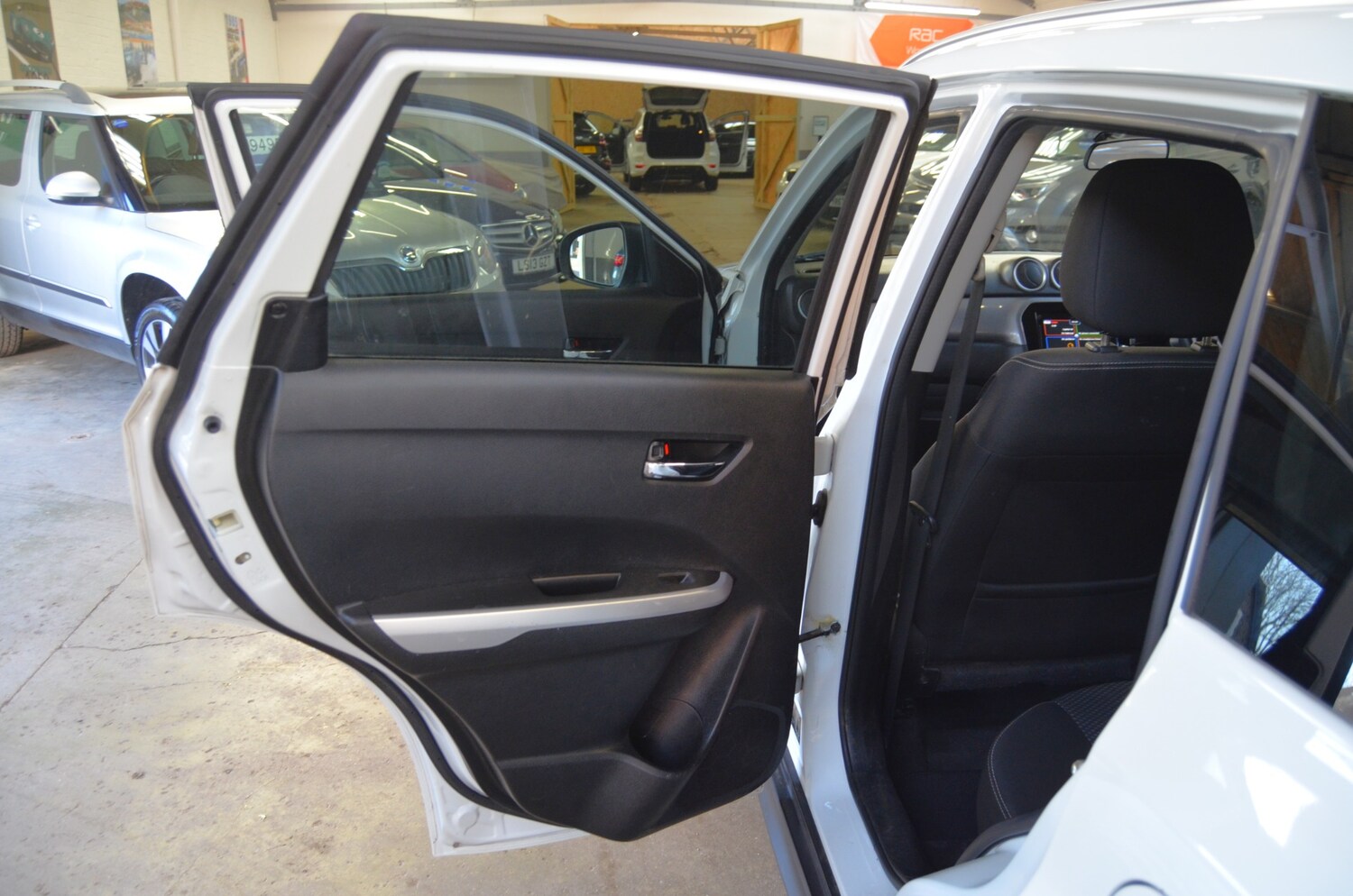 Used Suzuki Vitara 2017 for sale - 77918170: Photo 17