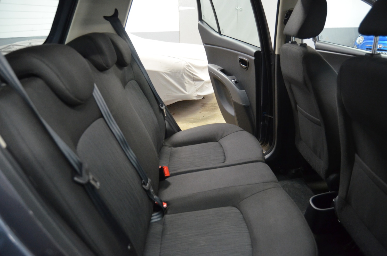 Used Hyundai i10 2014 for sale - 77272604: Photo 11