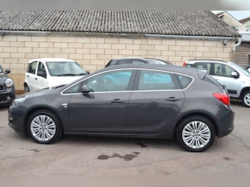 Used Vauxhall Astra 2014 for sale - 79057418: Photo