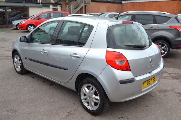 Used Renault Clio 2006 for sale - 74951310: Photo 4