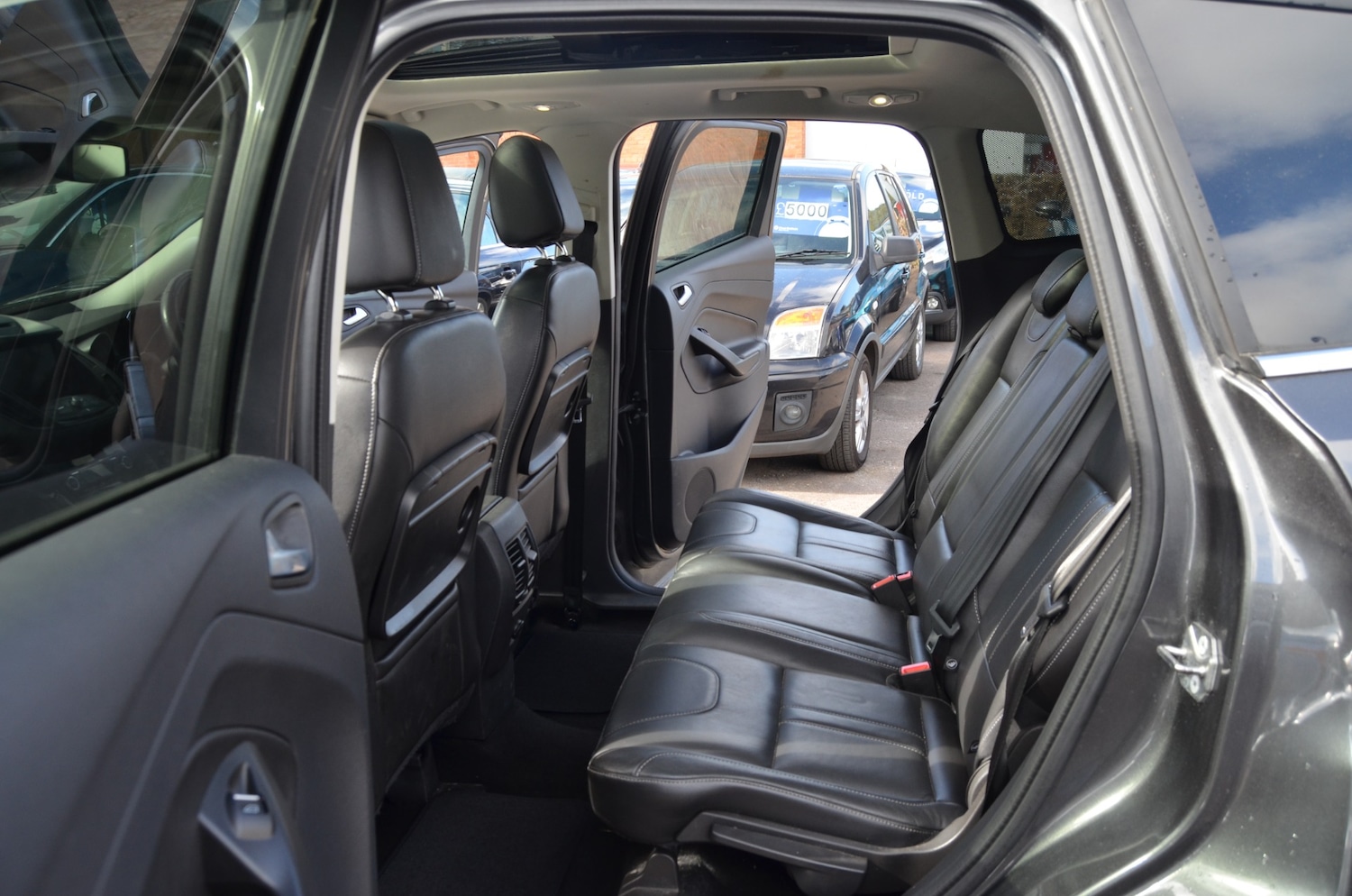 Used Ford Kuga 2016 for sale - 78106046: Photo 16