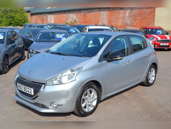Used Peugeot 208 2012 for sale - 79295497: Photo