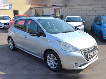 Used Peugeot 208 2012 for sale - 79295497: Photo