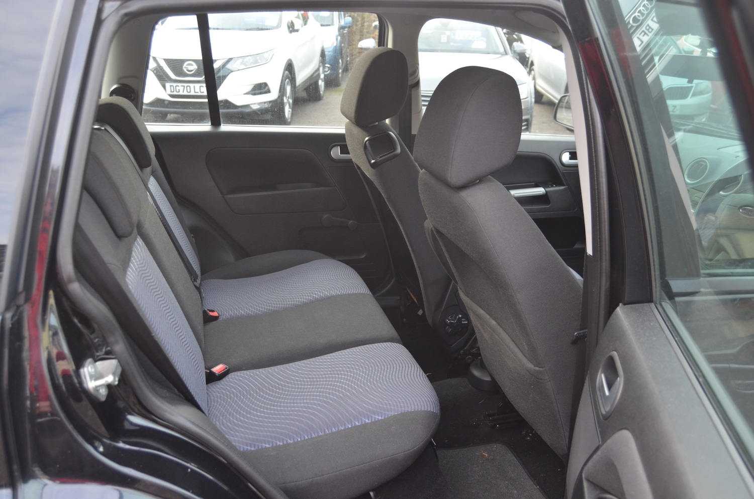 Used Ford Fusion 2010 for sale - 76958801: Photo 6