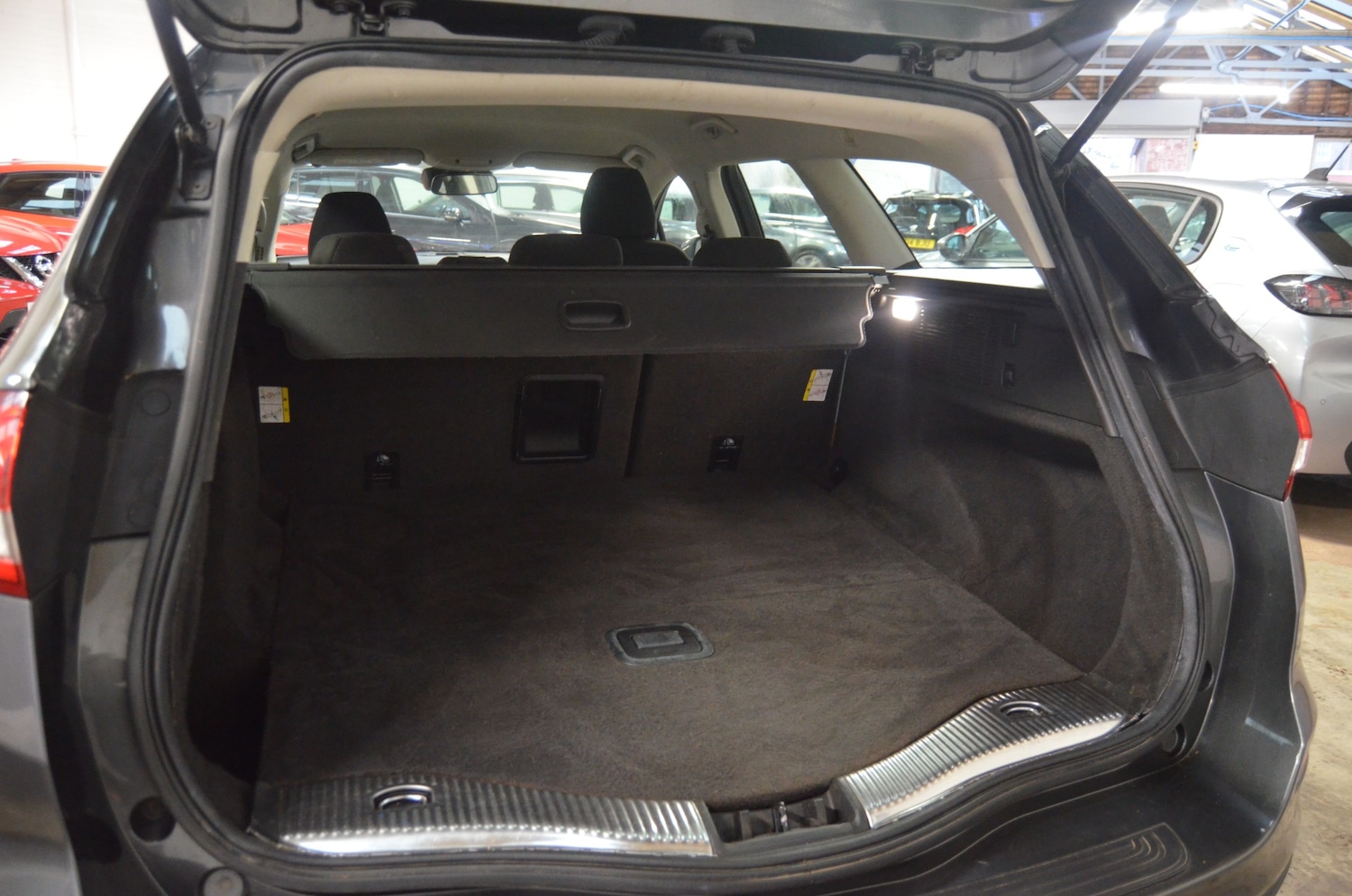 Used Ford Mondeo 2025 for sale - 77420657: Photo 8