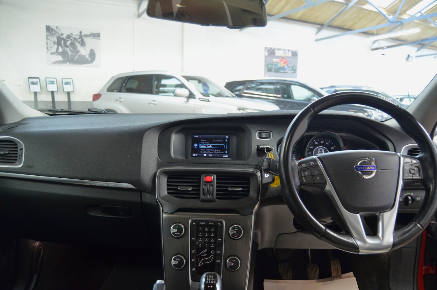 Used Volvo V40 2016 for sale - 77530540: Photo 18