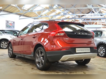 Used Volvo V40 2016 for sale - 77530540: Photo