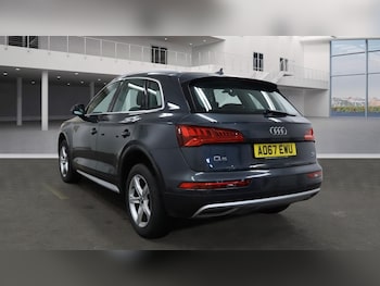 Used Audi Q5 2017 for sale - 77917374: Photo