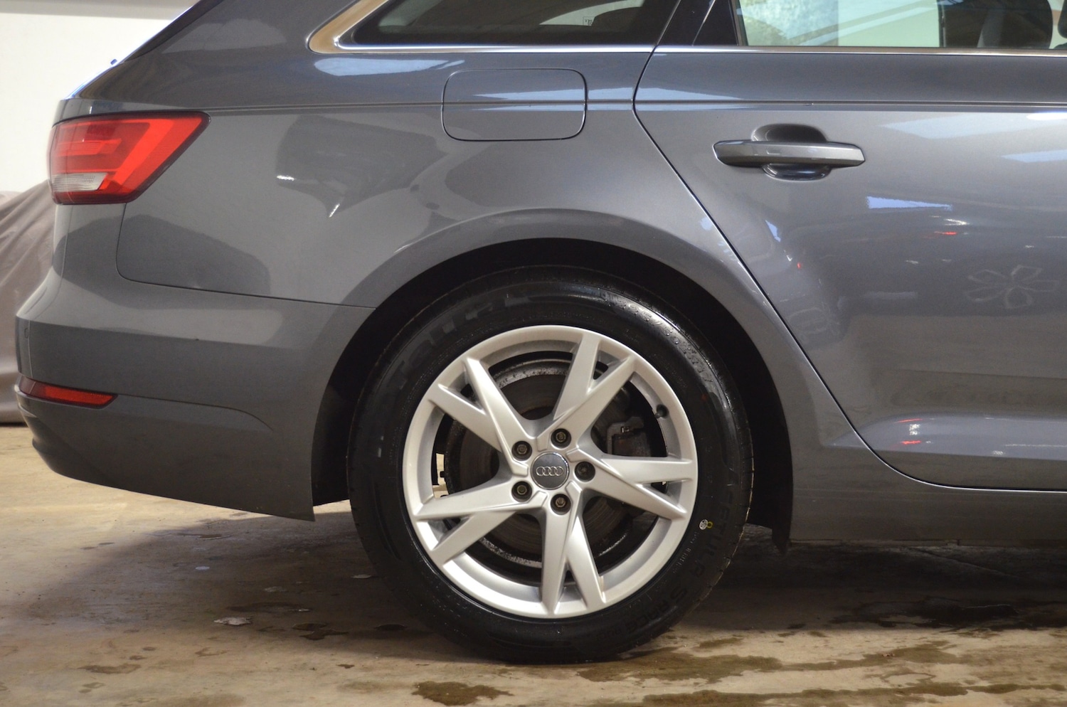 Used Audi A4 2017 for sale - 77198081: Photo 11