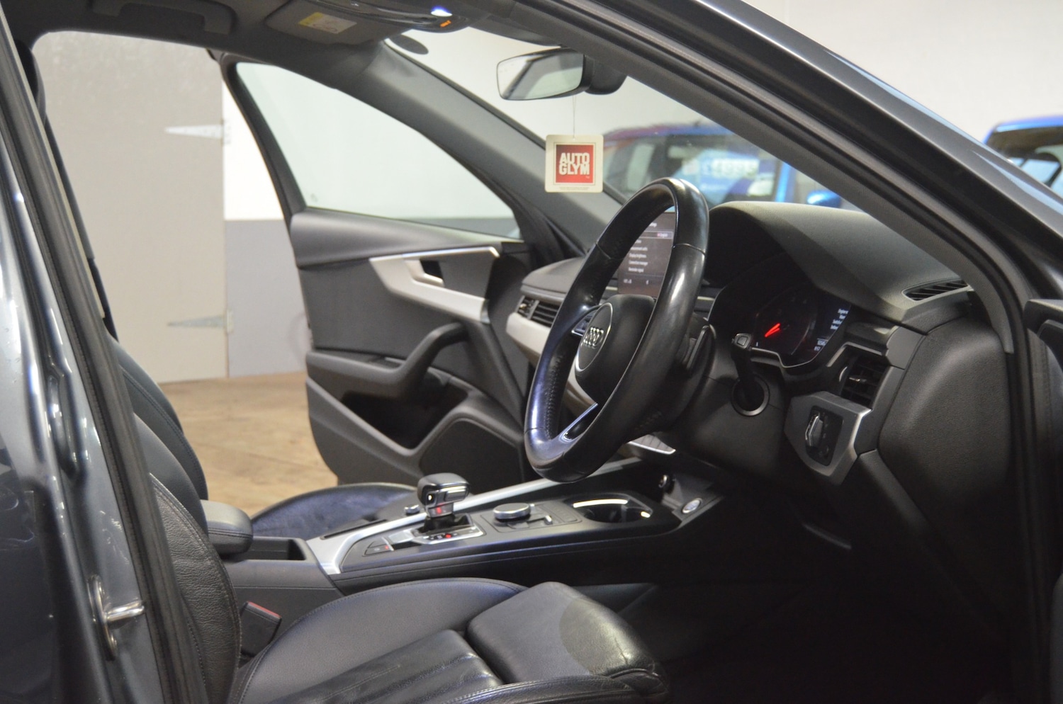 Used Audi A4 2017 for sale - 77198081: Photo 22