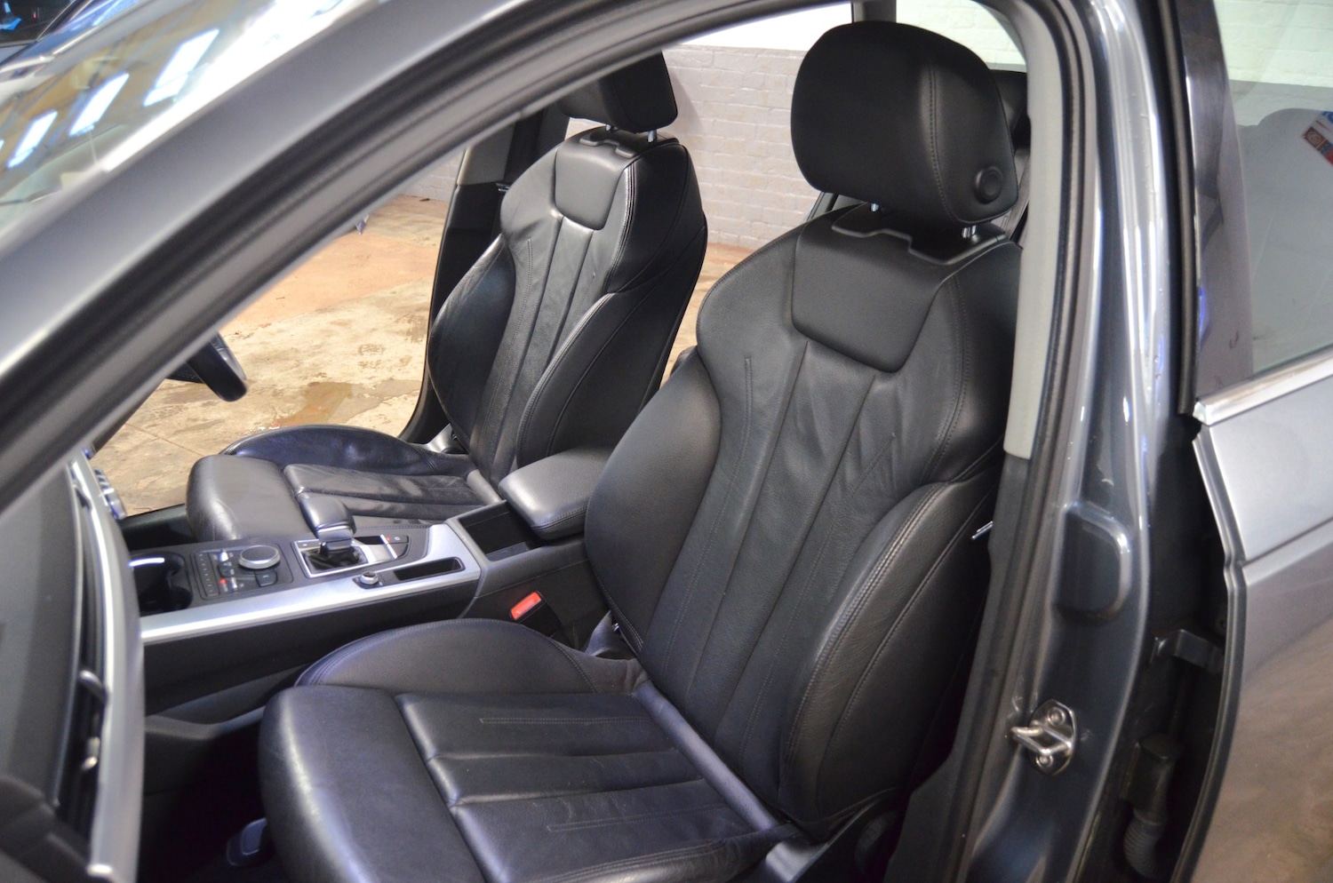 Used Audi A4 2017 for sale - 77198081: Photo 27