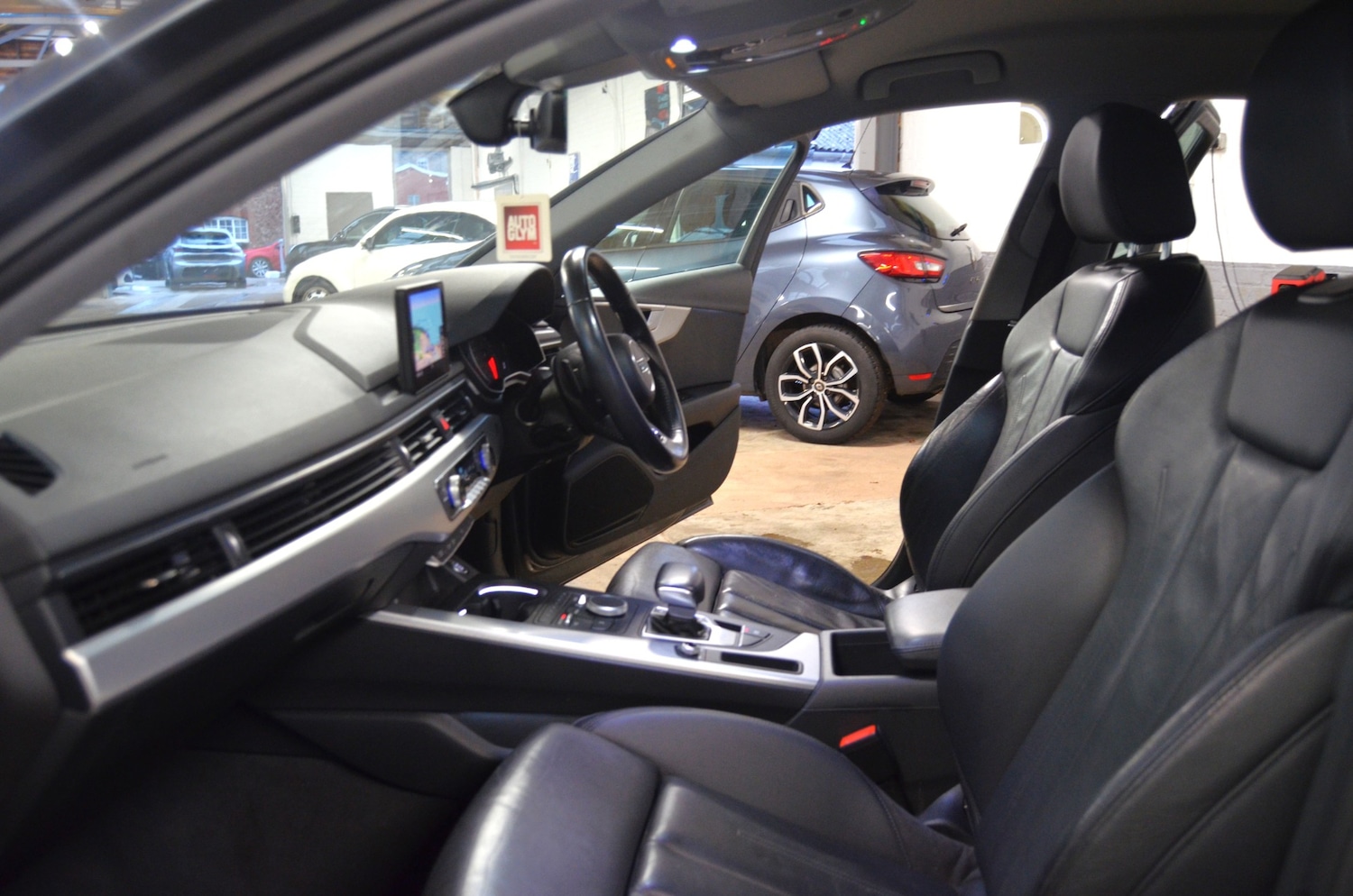 Used Audi A4 2017 for sale - 77198081: Photo 29