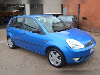 Used Ford Fiesta 2004 for sale - 79813659: Photo