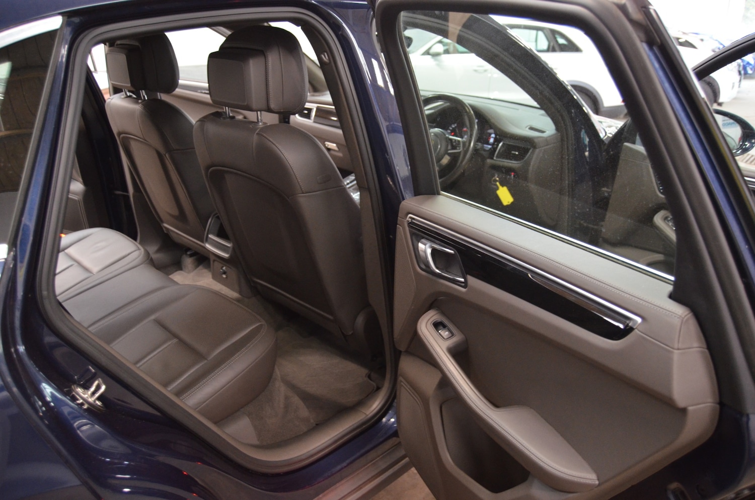 Used Porsche Macan 2015 for sale - 76126329: Photo 16