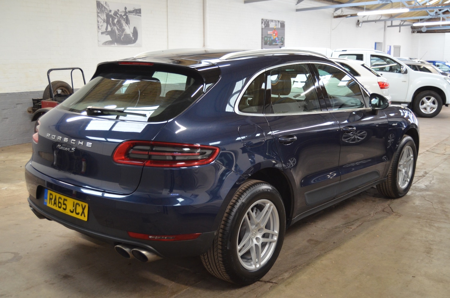 Used Porsche Macan 2015 for sale - 76126329: Photo 4