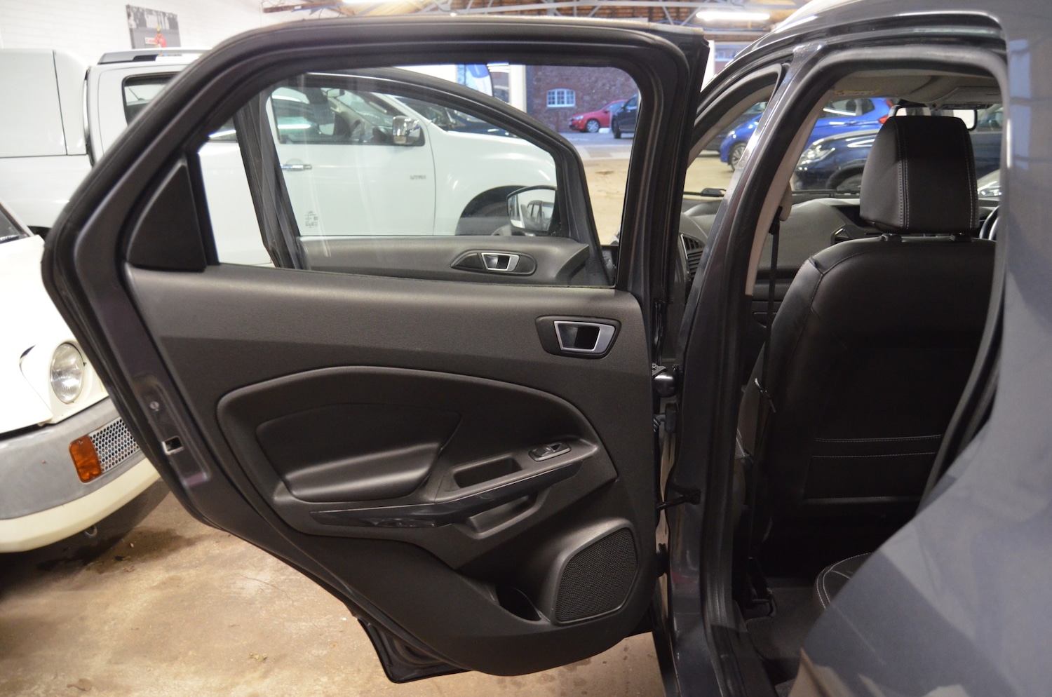 Used Ford Ecosport 2017 for sale - 76957263: Photo 12