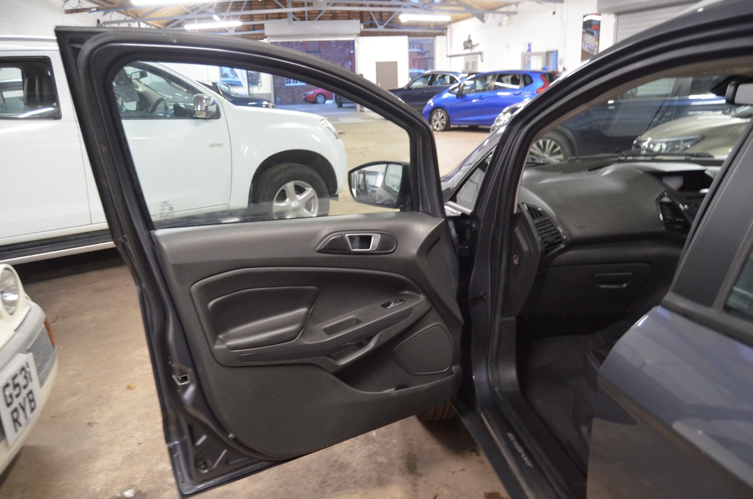 Used Ford Ecosport 2017 for sale - 76957263: Photo 14