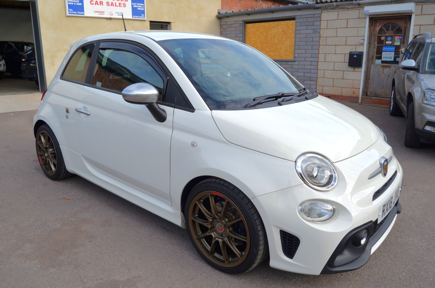Used Abarth 595 2018 for sale - 76126552: Photo 1