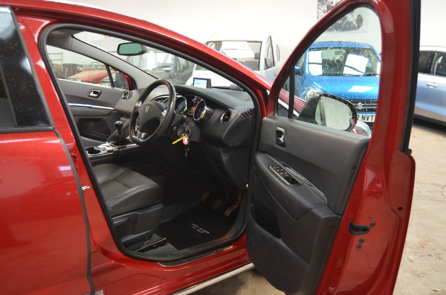 Used Peugeot 3008 2015 for sale - 77147994: Photo 19