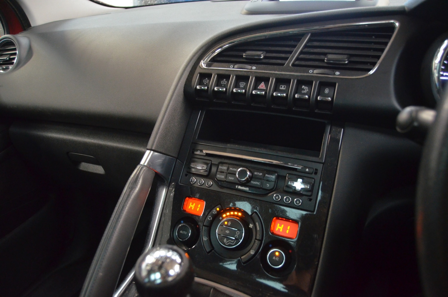 Used Peugeot 3008 2015 for sale - 77147994: Photo 21