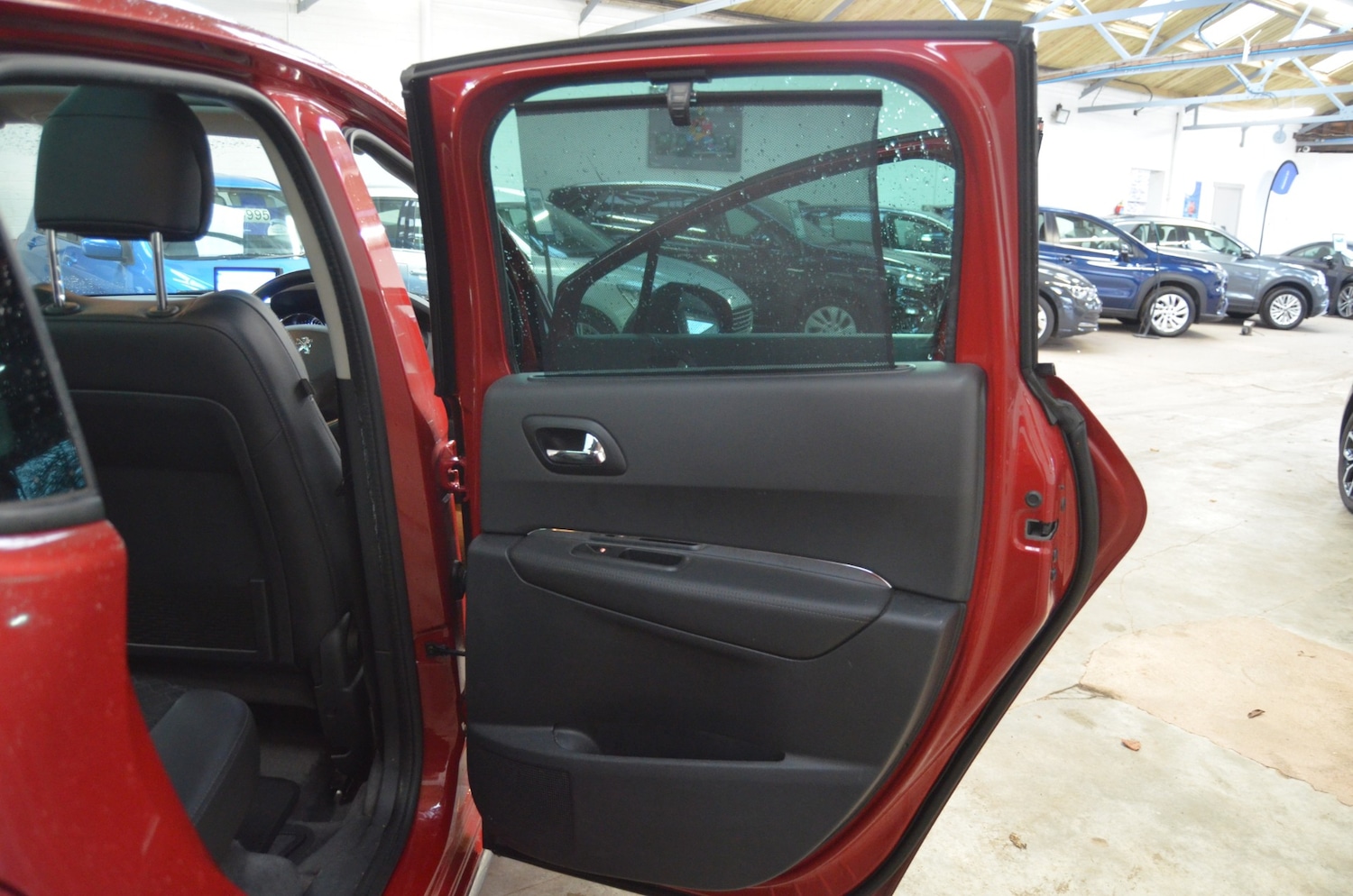 Used Peugeot 3008 2015 for sale - 77147994: Photo 9