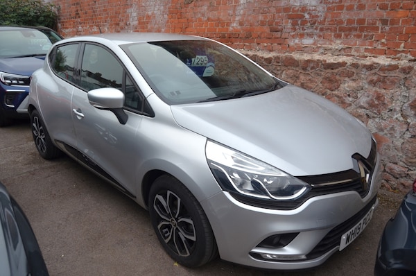 Used Renault Clio 2025 for sale - 76286690: Photo 1