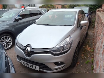 Used Renault Clio 2025 for sale - 76286690: Photo 2