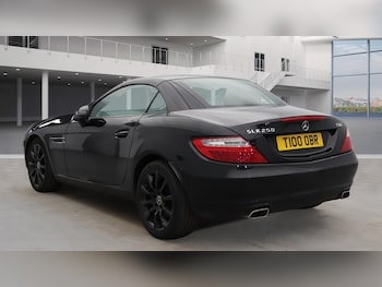 Used Mercedes-Benz SLK 2012 for sale - 77579807: Photo