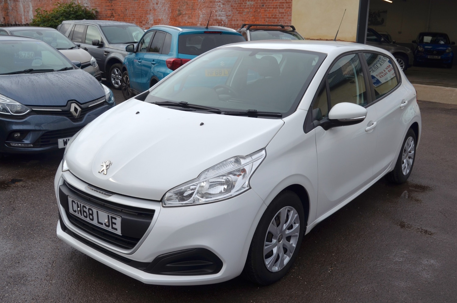 Used Peugeot 208 2018 for sale - 76402543: Photo 3