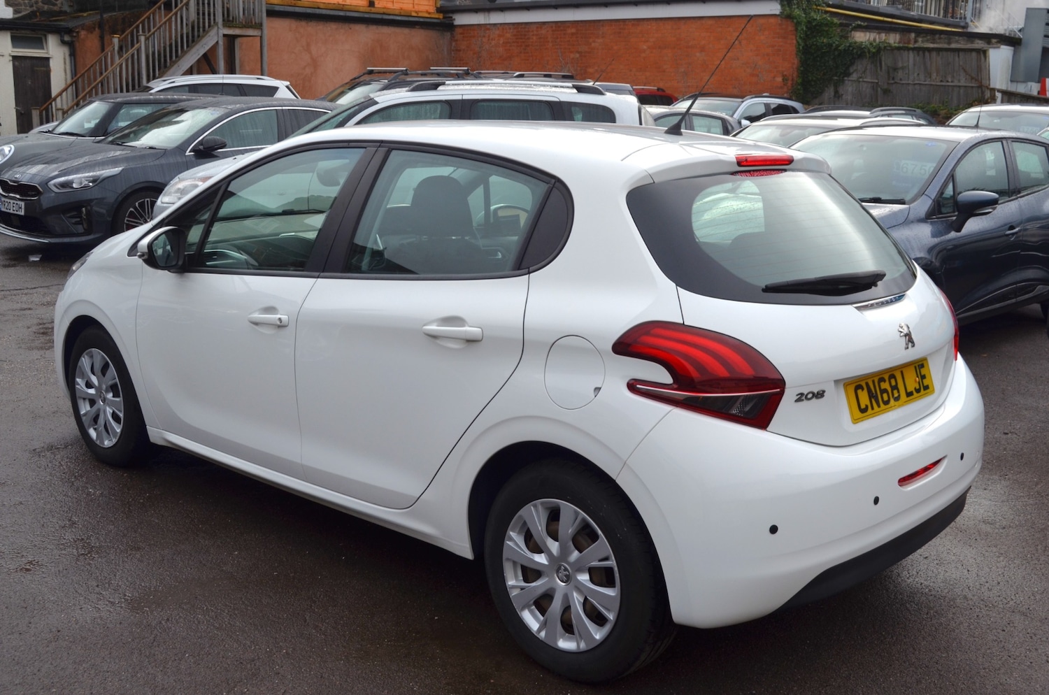 Used Peugeot 208 2018 for sale - 76402543: Photo 4