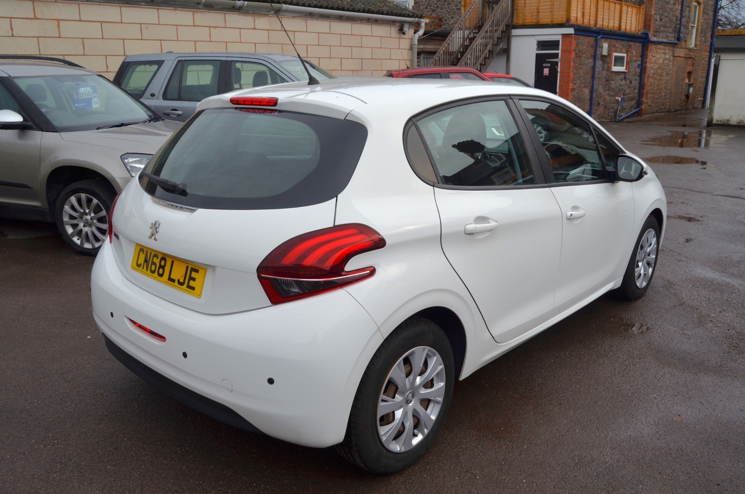 Used Peugeot 208 2018 for sale - 76402543: Photo 6